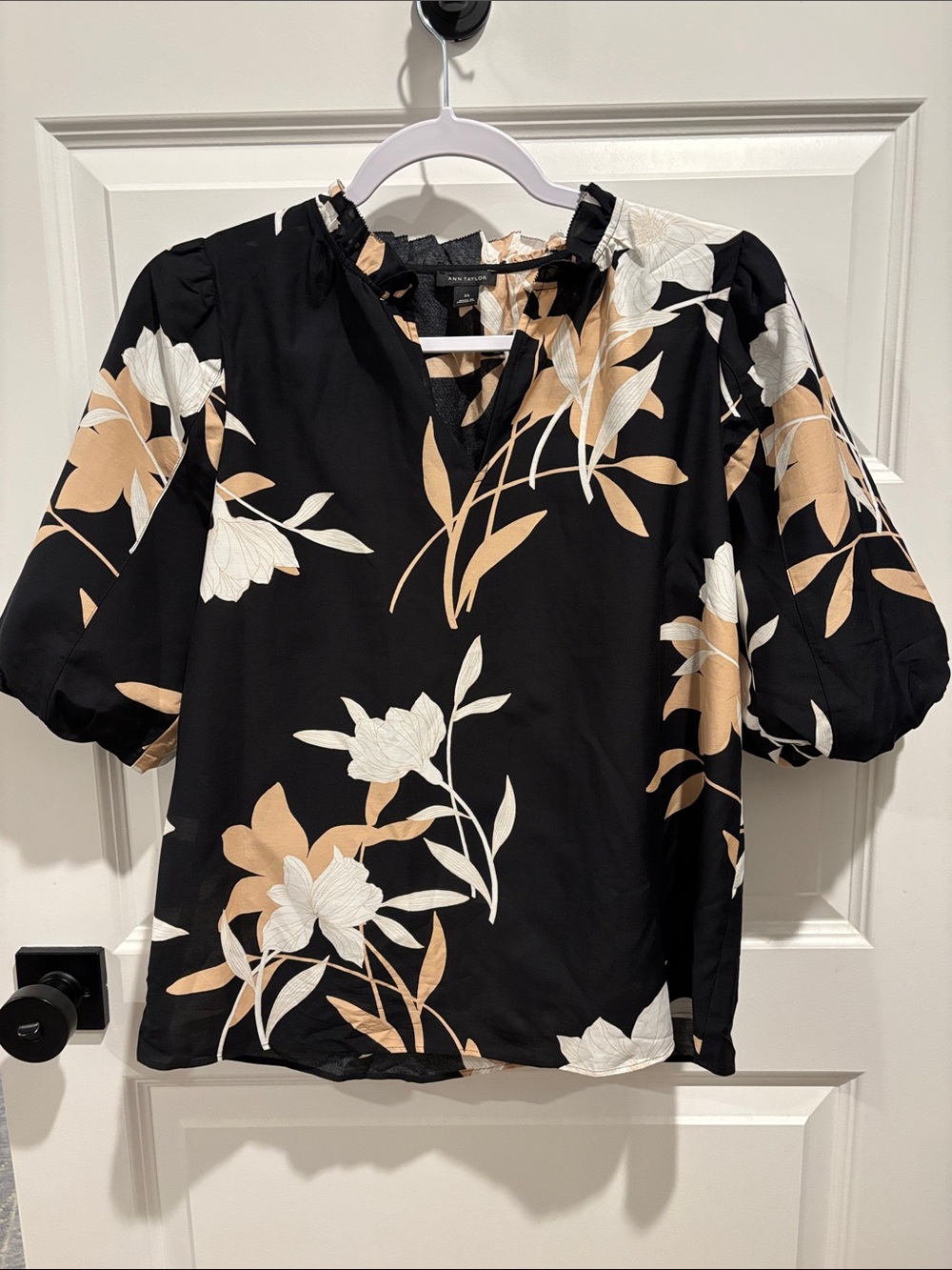 Ann Taylor Floral Puff-Sleeve Blouse - Black and Beige